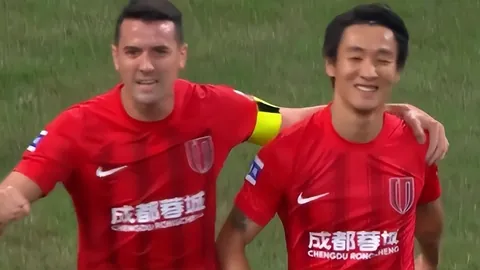 韩国队黄善洪领军狂射23球，11将合力谱写进球传奇，金牌战在望！